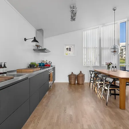 Funkisvilla Med Panoramautsikt Tromsø