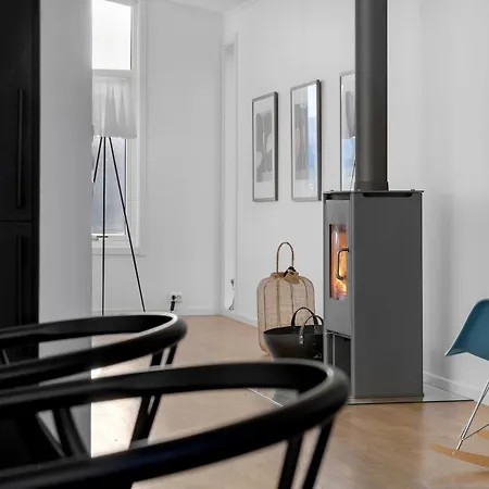 Funkisvilla Med Panoramautsikt * Tromsø