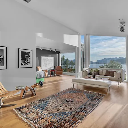 Funkisvilla Med Panoramautsikt