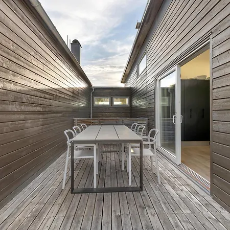 Funkisvilla Med Panoramautsikt Tromsø